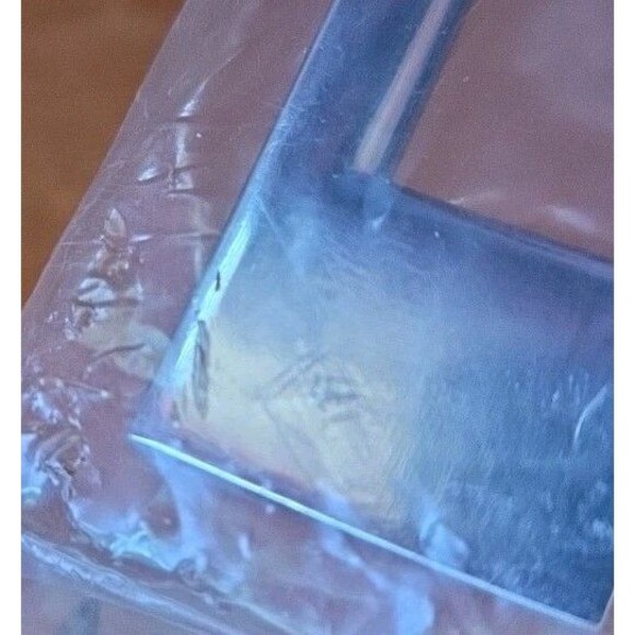 Jeffrey Alexander 635-128PC Sutton 5” Center Handle Cabinet Pull Polished Chrome - Picture 3 of 3